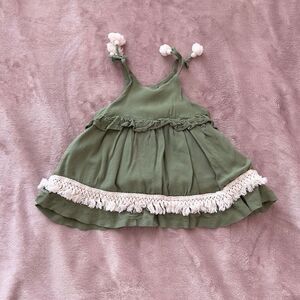 Jessica Simpson Baby Sleveless top 12M